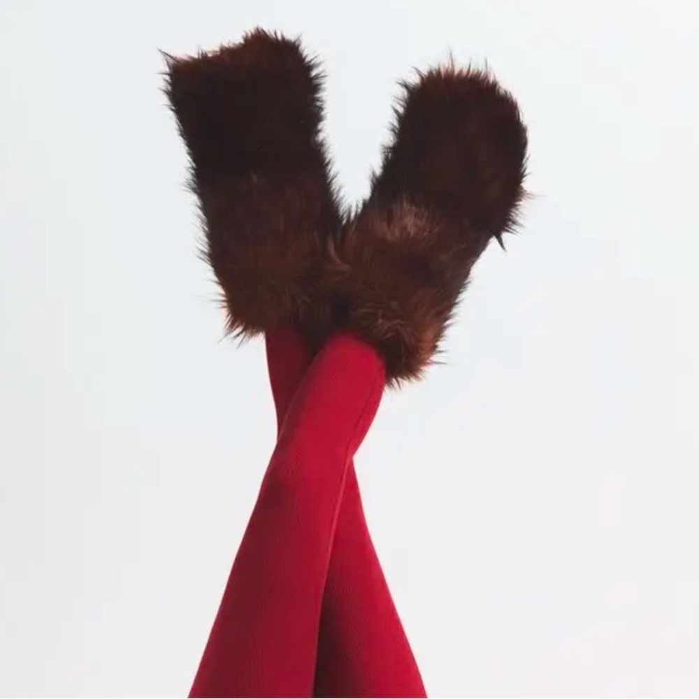 SKIMS Fur Boots 👢